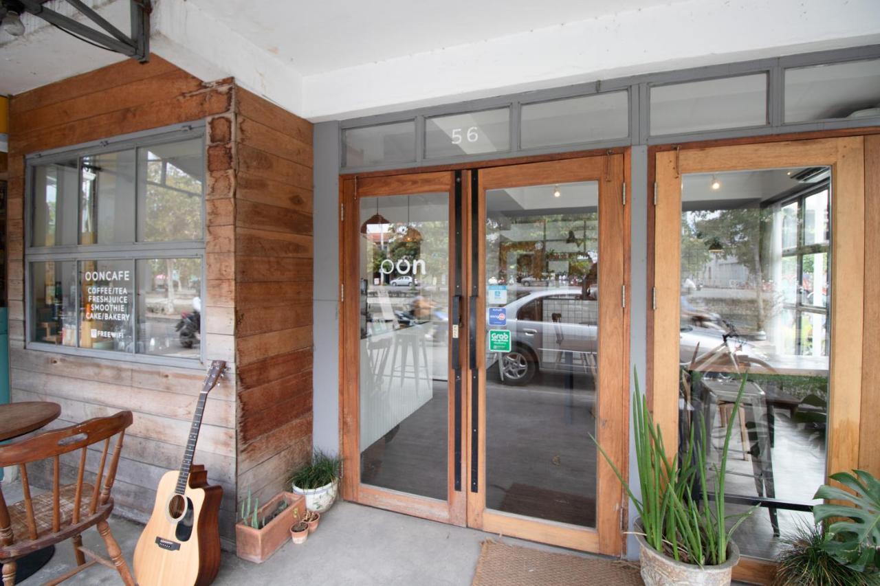 Oon Poshtel X Cafe Hostel Chiang Mai Ngoại thất bức ảnh