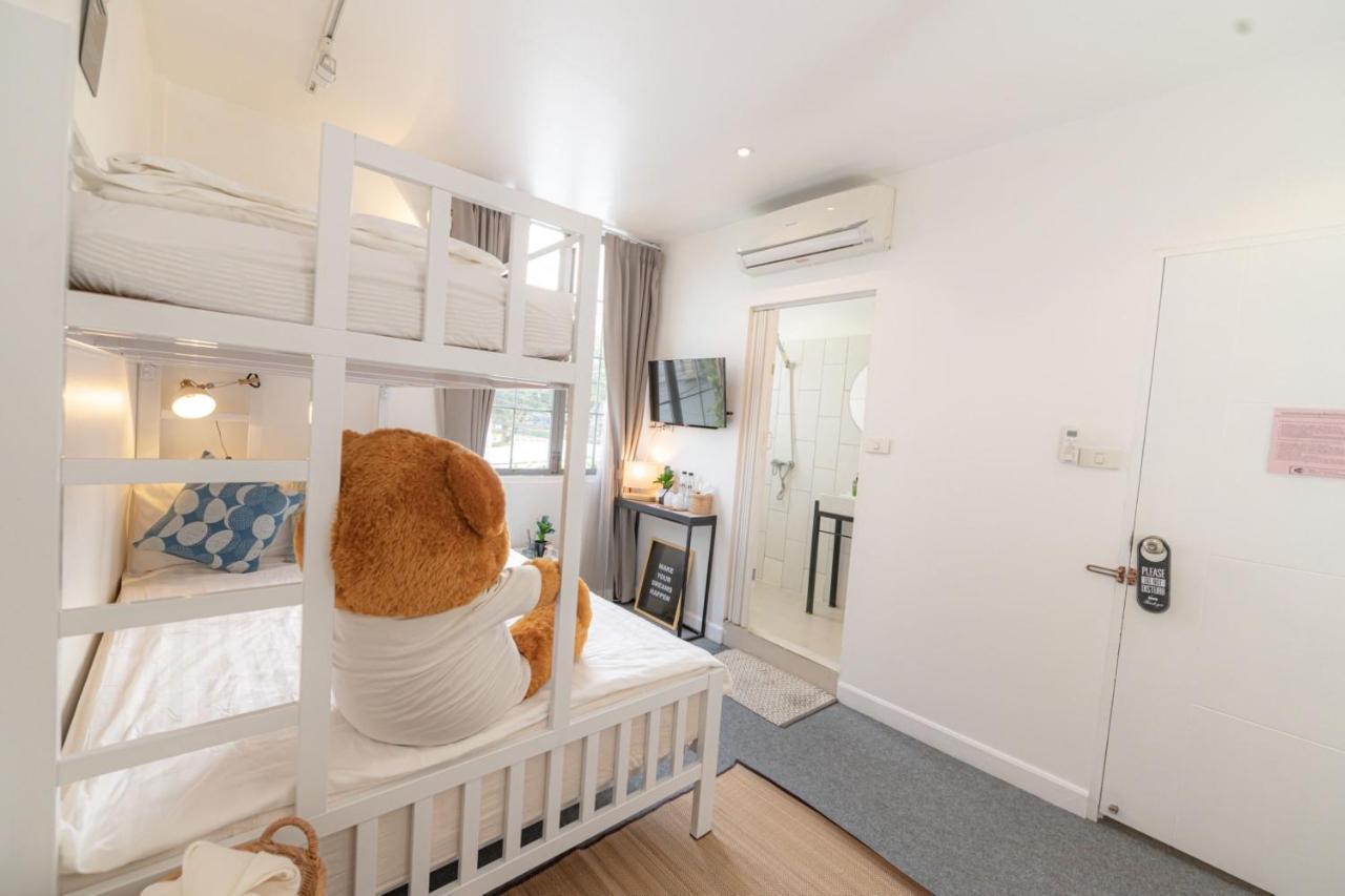 Oon Poshtel X Cafe Hostel Chiang Mai Ngoại thất bức ảnh