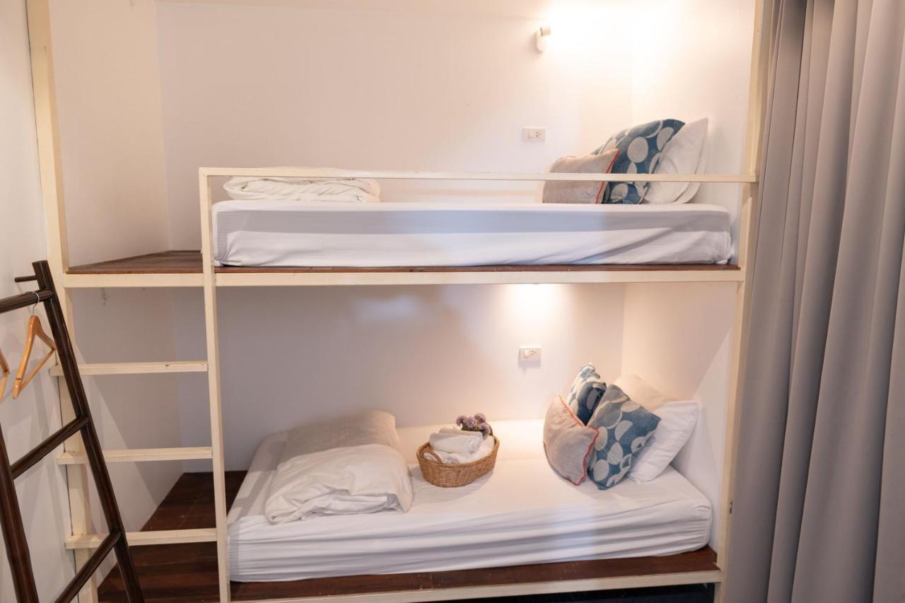 Oon Poshtel X Cafe Hostel Chiang Mai Ngoại thất bức ảnh