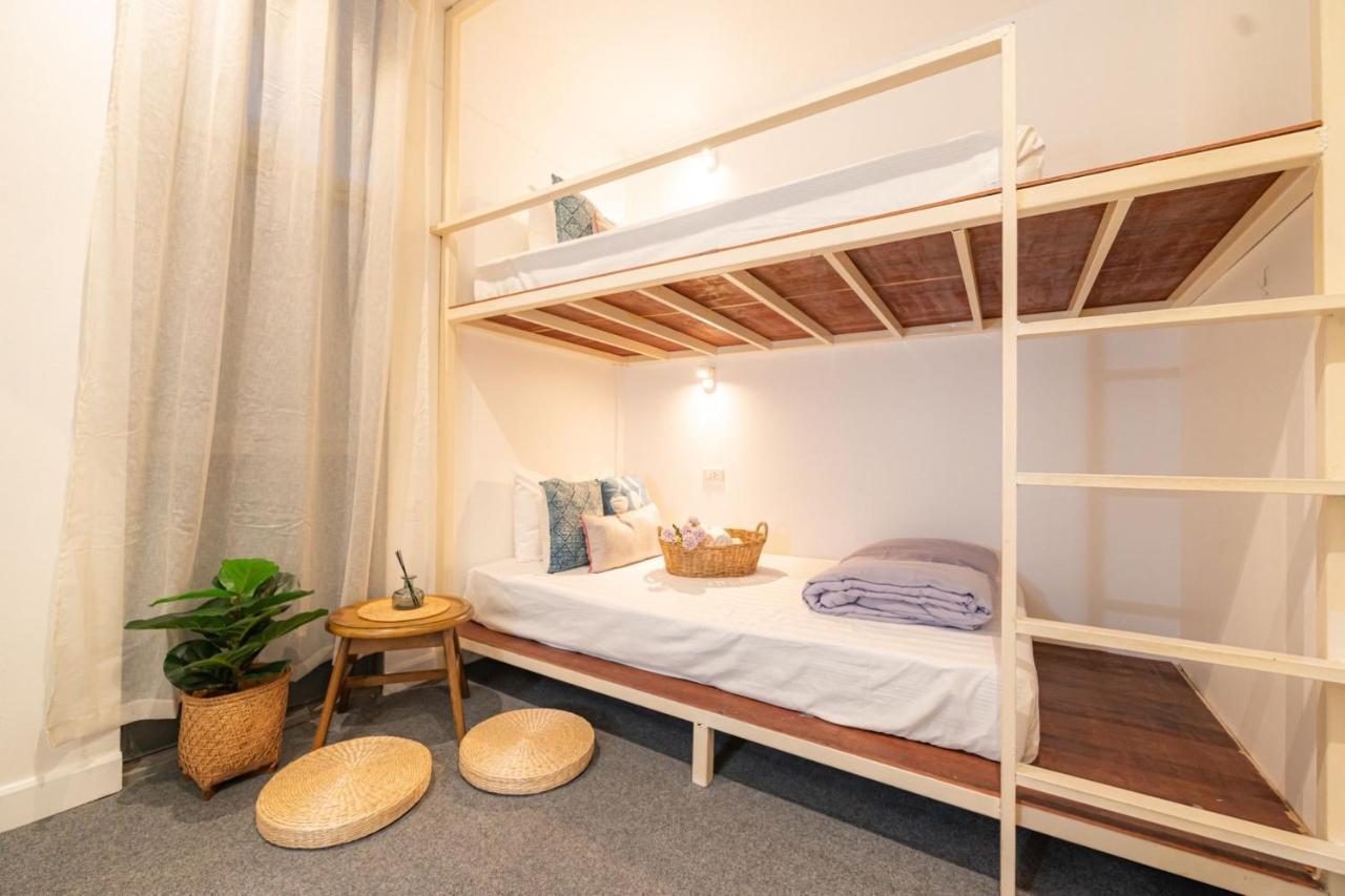 Oon Poshtel X Cafe Hostel Chiang Mai Ngoại thất bức ảnh