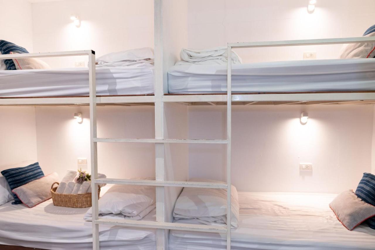 Oon Poshtel X Cafe Hostel Chiang Mai Ngoại thất bức ảnh