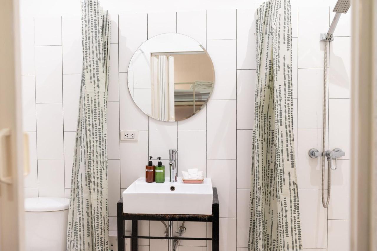 Oon Poshtel X Cafe Hostel Chiang Mai Ngoại thất bức ảnh